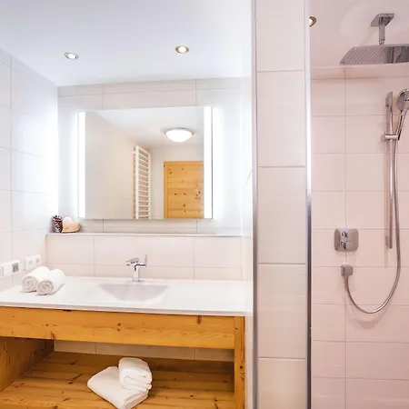 Gaspingers Bergjuwel 아파트 *