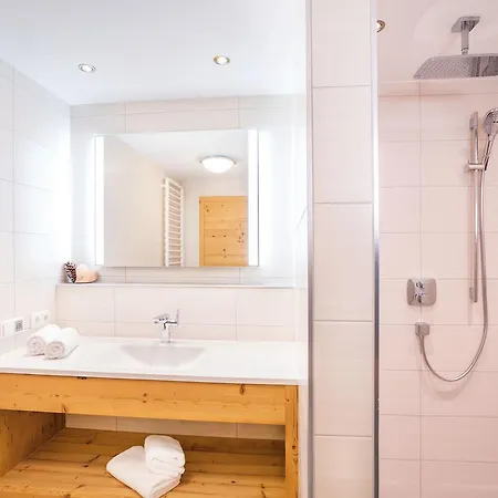 Gaspingers Bergjuwel 아파트 *